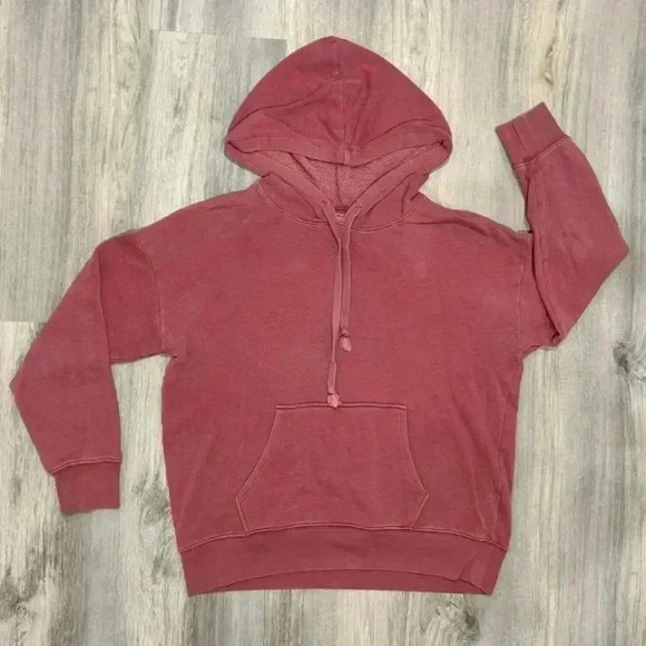 American Eagle Vintage Wash Red Hoodie Sweatshirt Pullover Hooded Size M - Picture 1 of 8